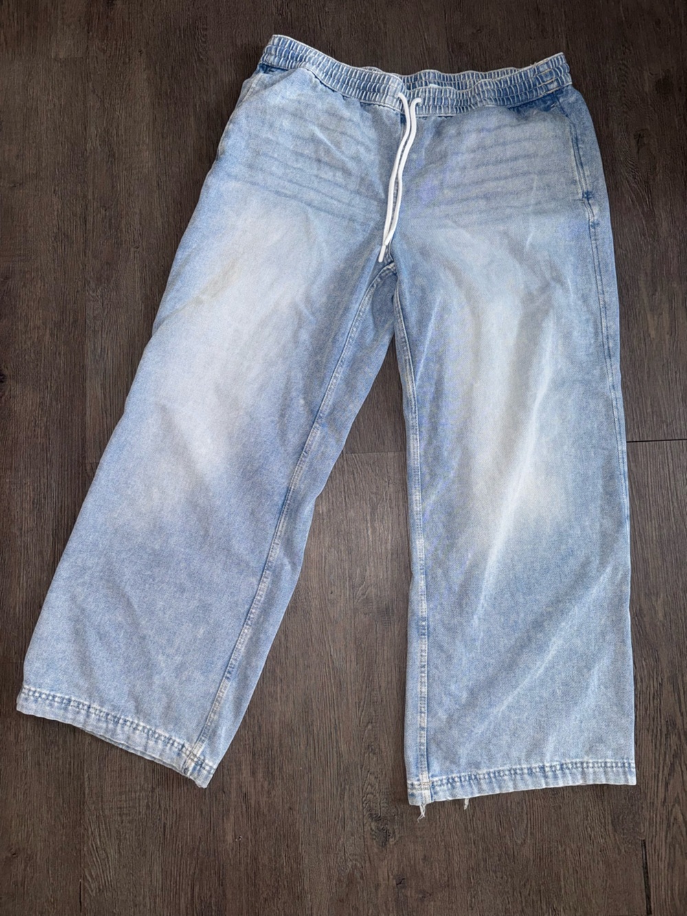 H&M pull on baggy jeans size large